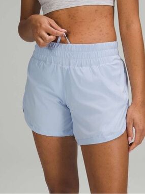 Lululemon • Track that midrise shorts 5” • Size 8
